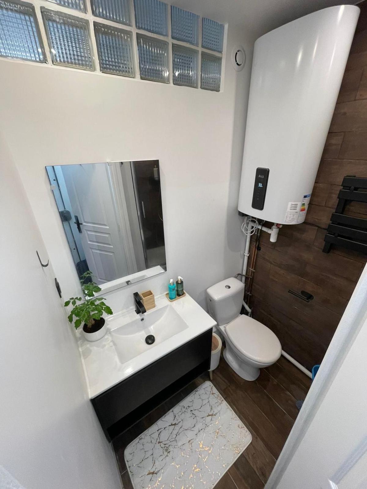 Apartmán Le Petit Cocon Parisien Le Kremlin-Bicêtre Exteriér fotografie